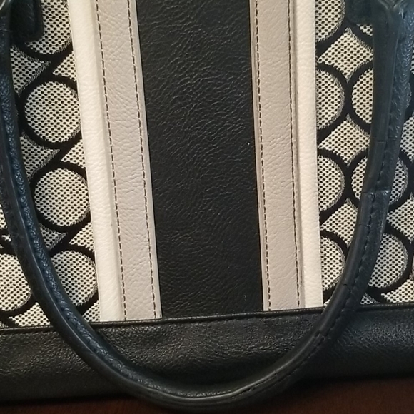 Nine West shoulder bag - Picture 10 of 10